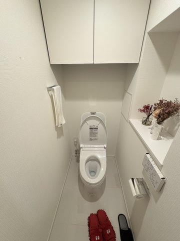 THE HIGH HORIEのトイレ|落ち着いた色調のトイレです