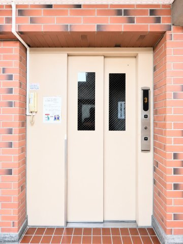【その他共用部分】 | グリーンコーポ鶴見 | ◆住宅ローンのご相談や周辺環境のご案内も含め、ローンに詳しい、地元に詳しいスタッフがお出迎えさせていただきます。お気軽にご相談ください。