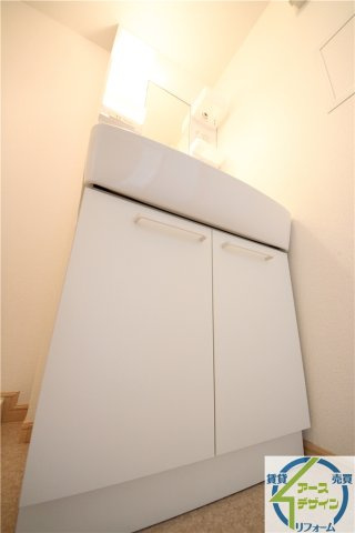フレグランスＡの独立洗面台