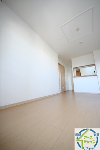 フレグランスＡの居間・リビング