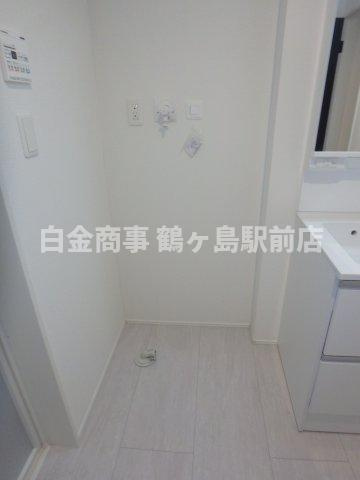 坂戸市仲町新築戸建のランドリースペース