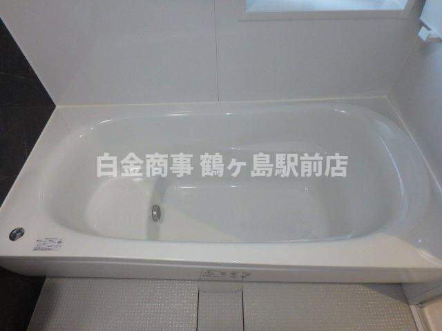 坂戸市仲町新築戸建の浴室