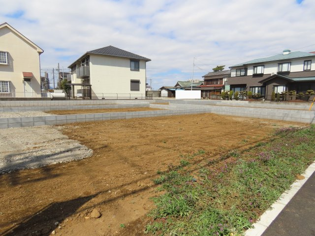 坂戸市仲町新築戸建の外観