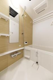 ジオエント本郷三丁目の浴室