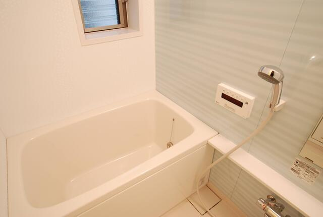 カルティエラタン三軒茶屋の浴室