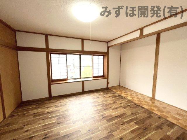 東根市白水2丁目3-17の洋室|２階洋室です。