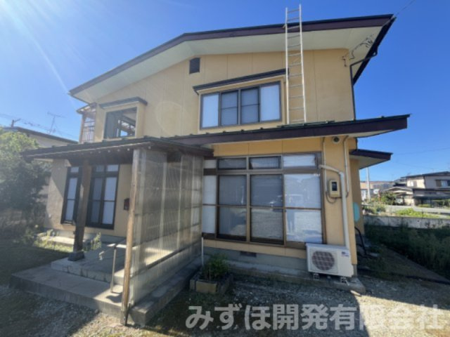 東根市白水2丁目3-17の外観