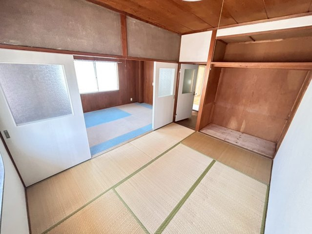安城市朝日町貸店舗　1～2階の内装