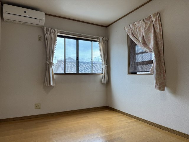 東六郷3丁目・売家の洋室