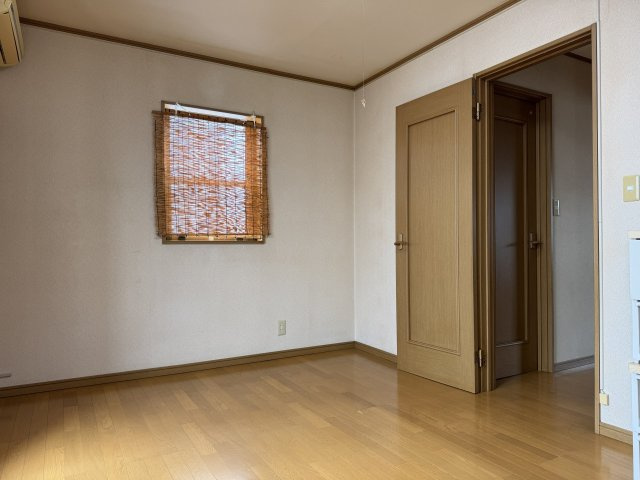 東六郷3丁目・売家の洋室