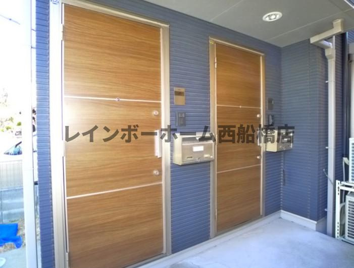 メゾンA&Tのエントランス