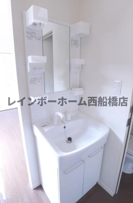 メゾンA&Tの洗面所