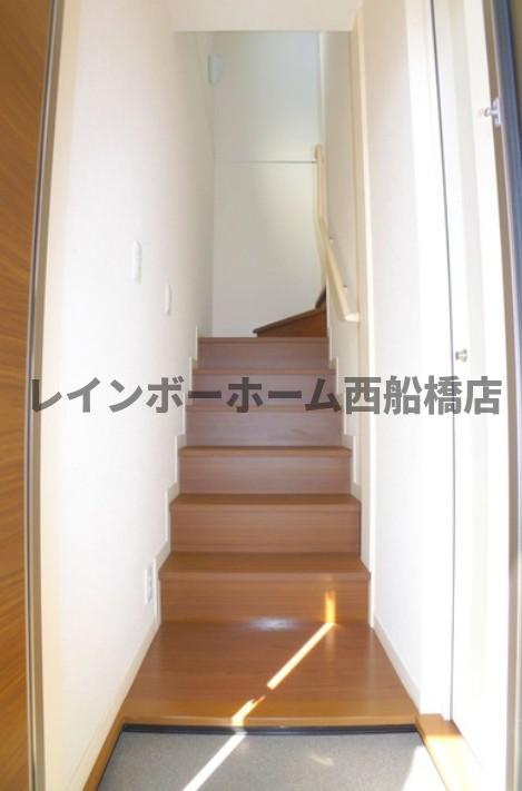 メゾンA&Tの玄関