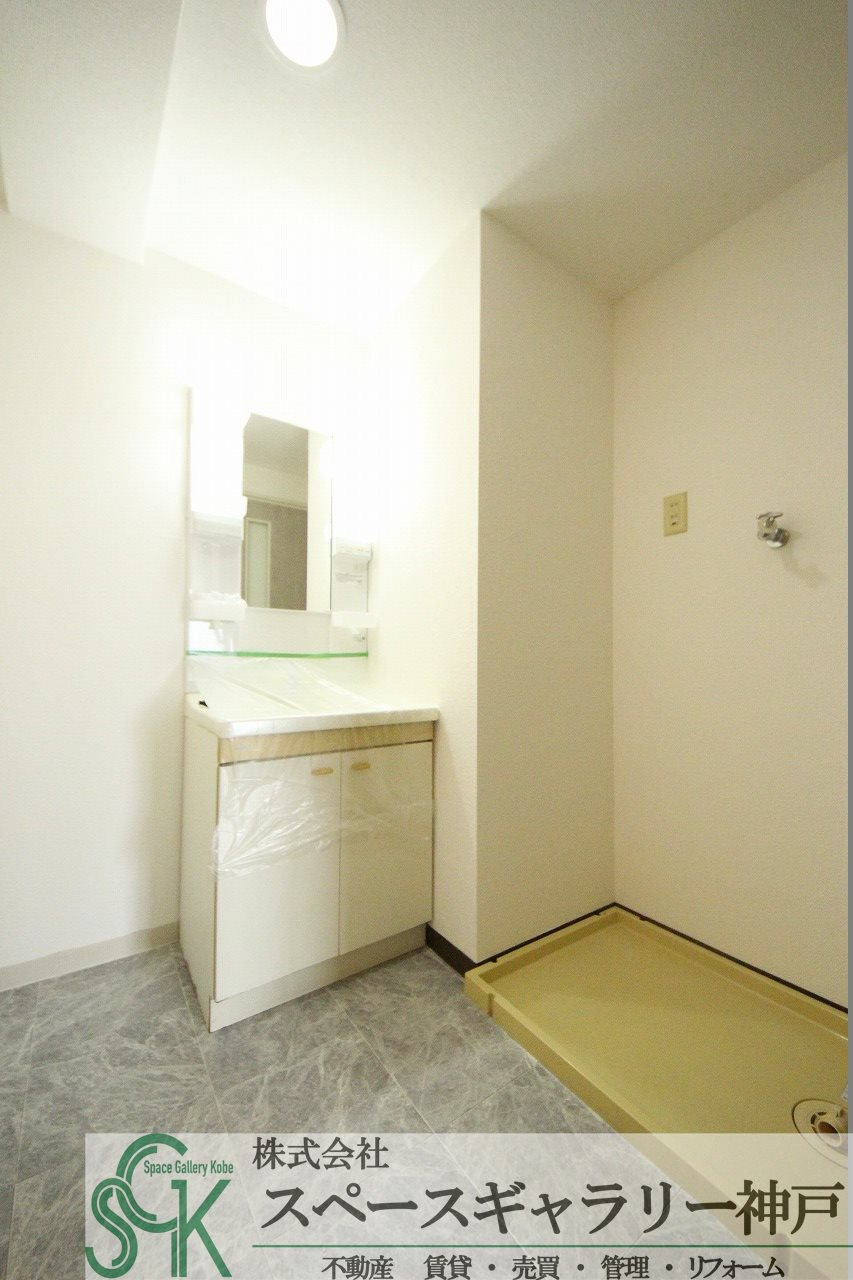 グランドメゾン池上　Ⅰの洗面所|※お部屋により仕様が異なる場合があります※