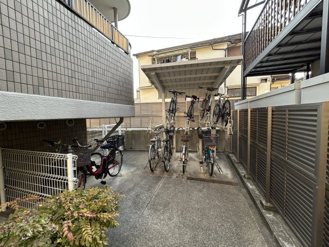 リブコート岡本のその他