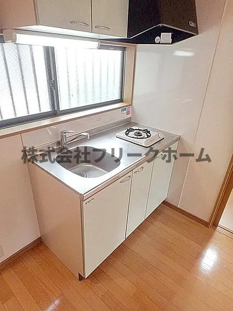 武蔵野市中町２丁目のアパートのキッチン