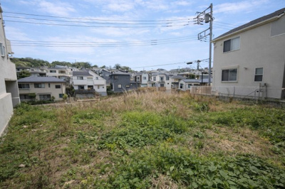 【外観】 | ◆横浜市保土ヶ谷区峰沢町売地◆ | ◆爽やかな青空の下に贅沢なほどに降り注ぐ陽光、豊かな居住性と、クオリティが見事に調和した住空間は、住まうことの喜びを感じさせてくれます。