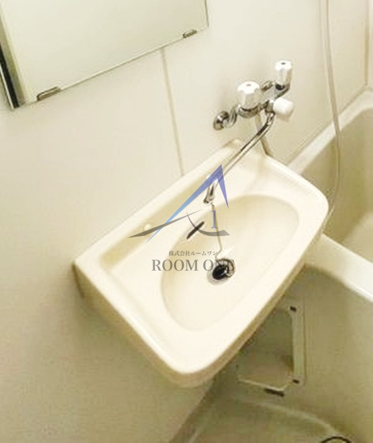 インベスト羽田Ⅱの洗面所|洗面台です。