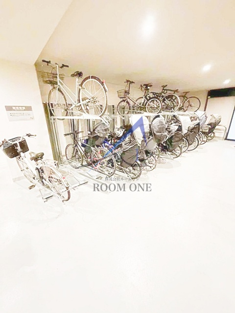 ガーラレジデンス府中市宮西町のその他共用部分|駐輪場です。