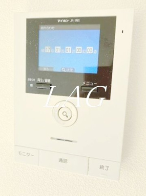 【セキュリティ】 | Ｒａｖｉｎｅ　Ｐｉｅｒｓ（ラヴィーン　ピアース） | モニター付きインターフォンです。