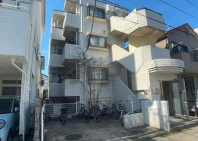 【外観】 | プレール小田急相模原 | マンションの外観は非常に重要なポイントです！外観の善し悪しは資産価値に大きな影響を与えます。外観のいいマンションを購入することで、高値で売却がしやすく、買い手が見つかりやすいというメリットがあります。
