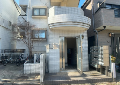 【外観】 | プレール小田急相模原 | 景色重視でお家選ぶをするとスーパーが遠い！学校が遠い！など生活をするうえで利便性で困ることもあります。まず一度現地を見学する際に、周辺の施設などがあるかを確認し、暮らし始めた後のことを想像しましょう。