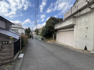 【前面道路含む現地写真】 | 前面道路