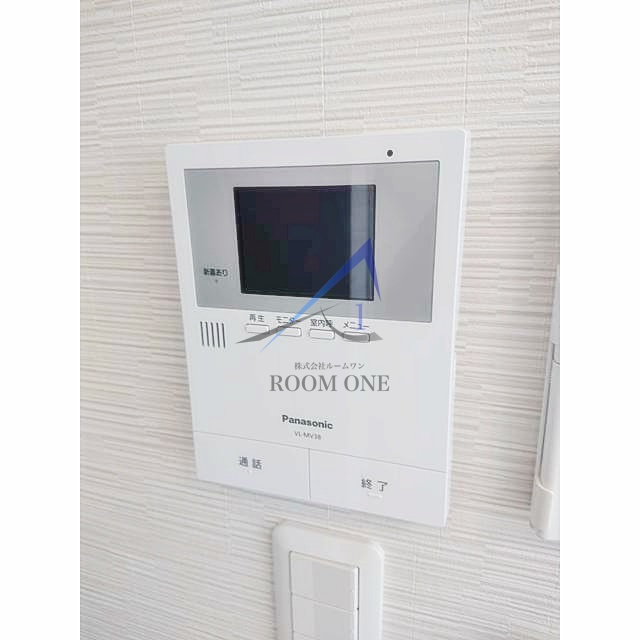 メゾン赤羽のセキュリティ|モニター付きインターホンです。