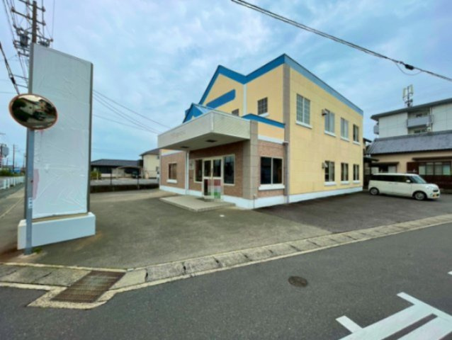 蒲郡市形原町五反田　店舗の外観