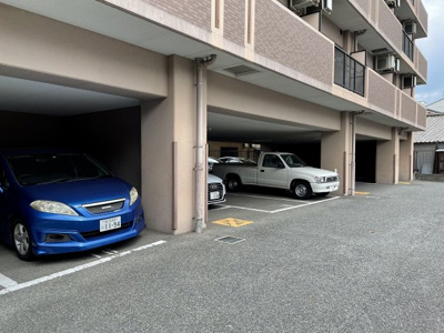 【駐車場】 | イーストコーストヴィラ