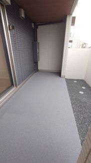 【バルコニー】 | ＤｉｏｓＰｅｒｓｉｍｍｏｎ長泉　Ⅱ棟  | 雨戸シャッター