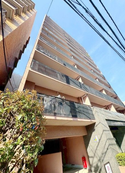 コスモフェスタ日暮里の外観