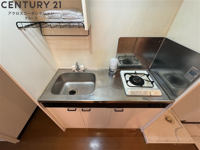 コンパクトなキッチンで、掃除が簡単です！