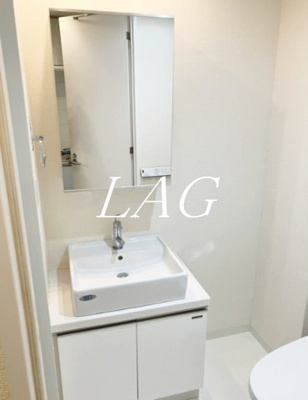 【洗面所】 | コンシェリア西新宿 | 洗面台です。