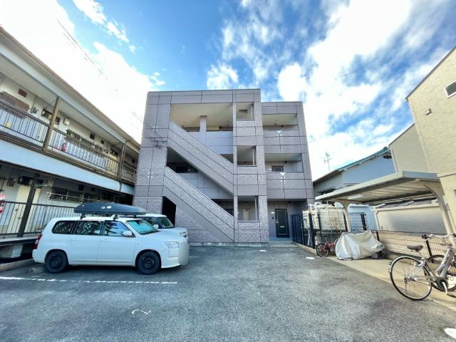 【外観】 | 梅町マンション | 外観写真（昼）