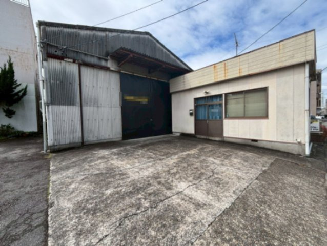明大寺町出口23　倉庫