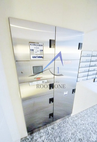 ライジングプレイス西浅草のその他共用部分|宅配ボックスです。