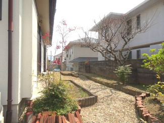 【庭】 | 川西市緑台6丁目2の10　中古一戸建て