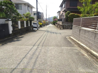 【前面道路含む現地写真】 | 川西市緑台6丁目2の10　中古一戸建て