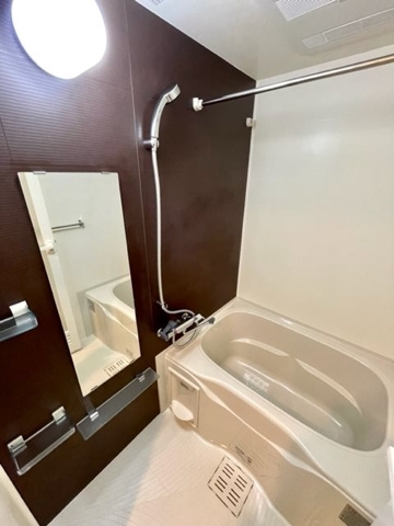 新品家具付きマンション小島7(KaGood東京)の浴室