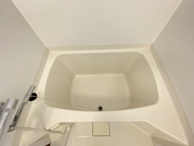 レジデンス森山の浴室