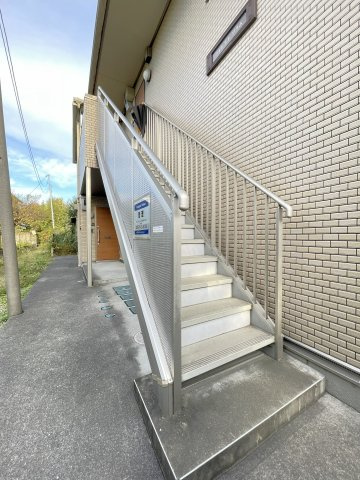 フォレストプラムのエントランス