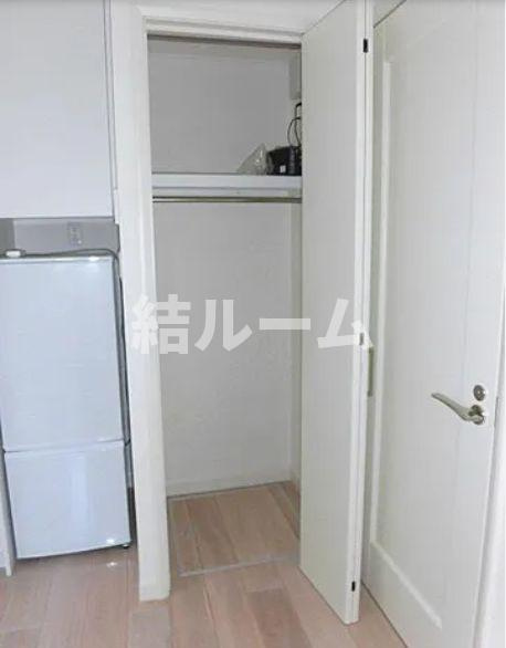 文京区向丘２丁目のアパートの収納