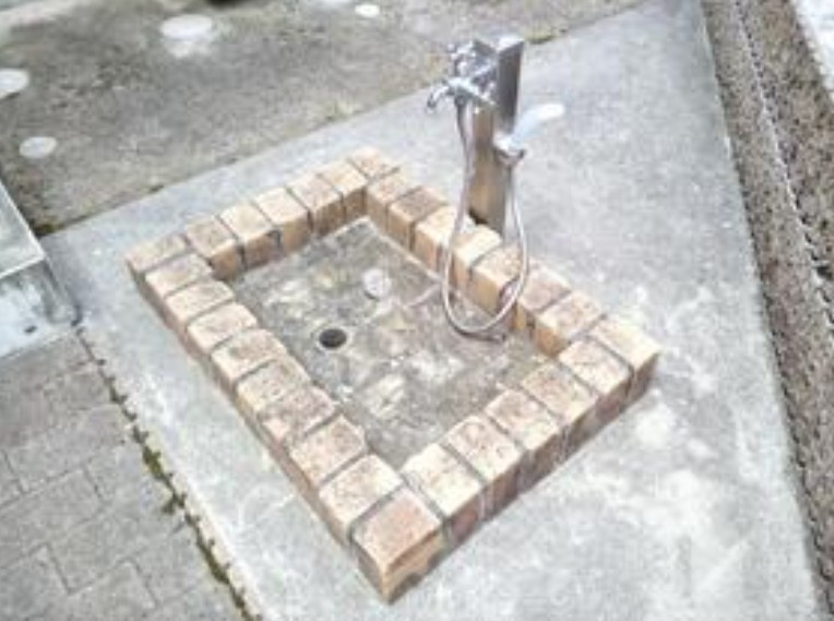 カルフールの庭
