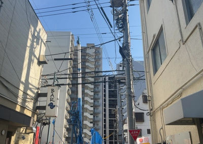 【展望】 | センチュリー八王子南町 | 眺望を気にして物件を探す場合、前面に建物が建っていないか現地で確認しましょう！前面に建物があると景色はもちろん、日当たりや風通しにも影響が出てきます。住んだ時のことを想像しながら現地見学をしましょう。