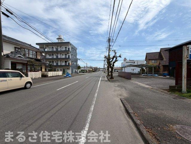 恒久6丁目　土地の前面道路含む現地写真