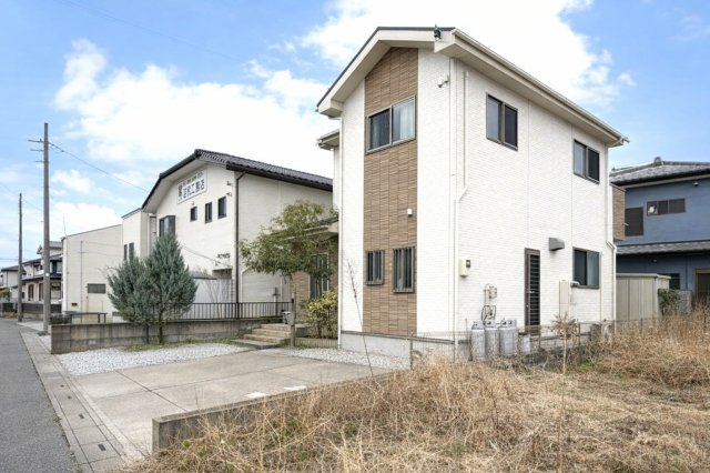 【中古戸建】児玉郡上里町大字七本木の外観|■外観｜閑静な住宅街で始める新しい暮らし♪開放的な毎日をあなたへ(^^♪