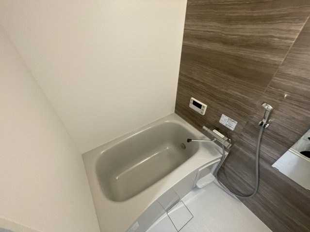 EｰC’estbien灘の浴室|きれいなお風呂です