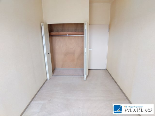 朝日センチュリーみずほ台B棟の洋室|洋室5.3帖