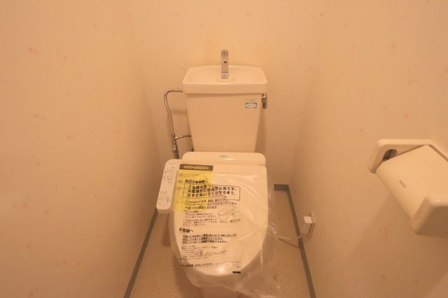 ツインコート帝塚山のトイレ